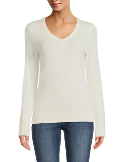 Shop Amicale Women's V Neck Cashmere Sweater In Ivory