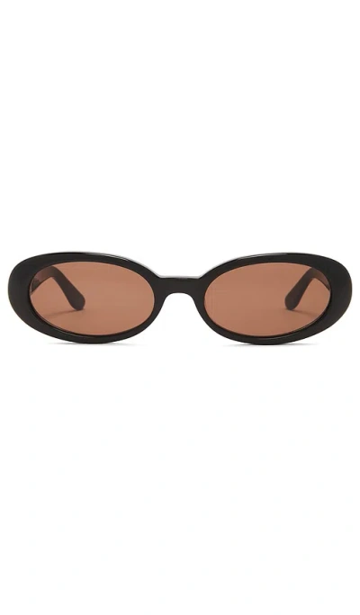 Shop Dmy By Dmy Valentina Sunglasses In Black