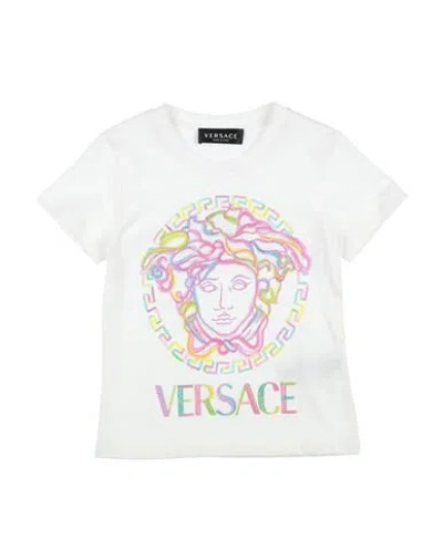 Shop Versace Young Toddler Girl T-shirt White Size 6 Cotton