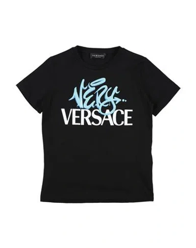 Shop Versace Young Toddler T-shirt Black Size 6 Cotton