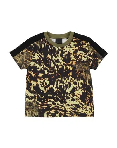 Shop Givenchy Toddler Boy T-shirt Black Size 4 Cotton