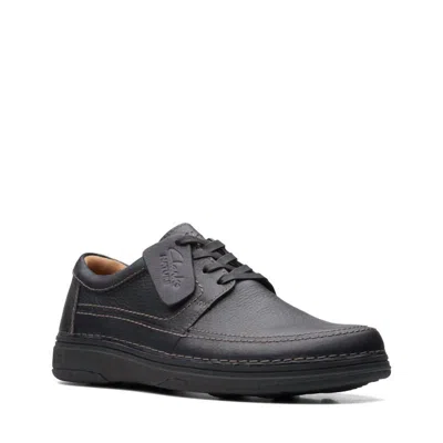 Shop Clarks Men's Nature 5 Lo Shoe In Black