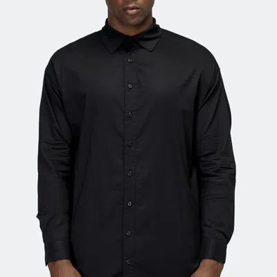 Shop Konus Men's Elongated Button Up Shirt In Black