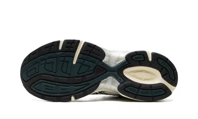 Pre-owned Asics 1203a565-100 Kith  Vintage Tech Gel-1130 Cream Scarab (men's) In White