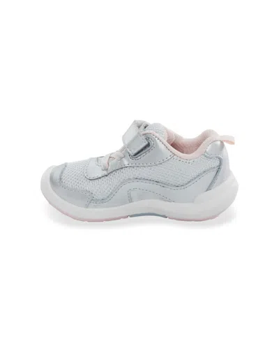 Stride Rite Little Girls Srt Winslow 2.0 Apma Approved Shoe In Silver