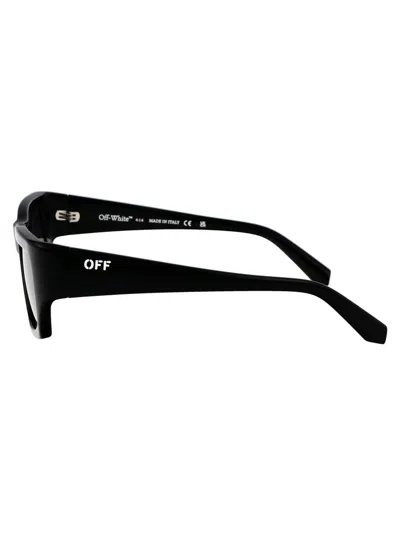 Shop Off-white Sunglasses In 1007 Black