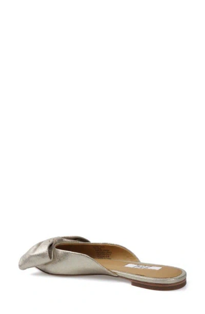 Zigi Mane Bow Mule In Gold