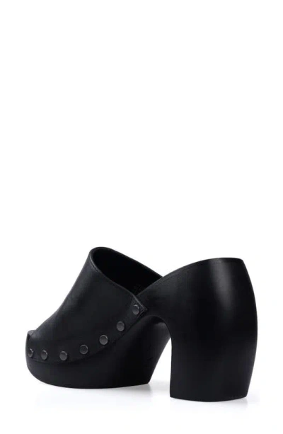 Zigi Xyla Platform Sandal In Black