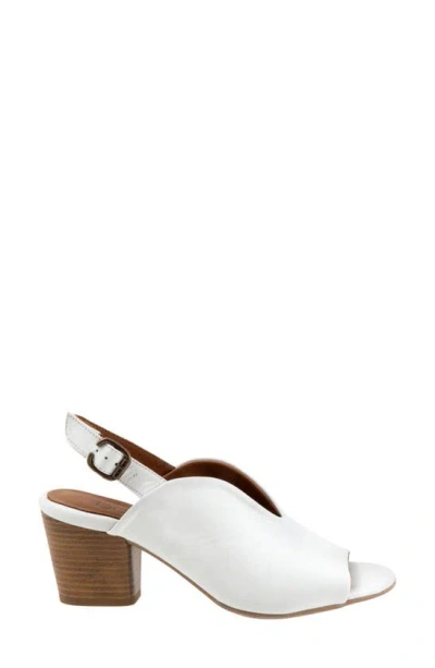 Bueno Clare Slingback Sandal In White