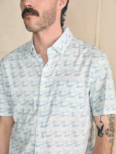 Faherty Movement&trade; Short-sleeve Shirt In Ivory Endless Peaks