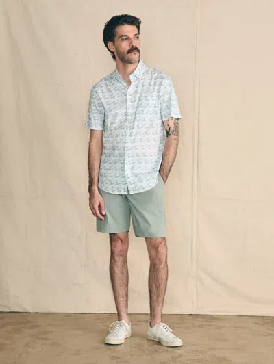 Faherty Movement&trade; Short-sleeve Shirt In Ivory Endless Peaks