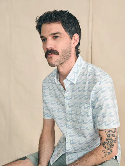 Faherty Movement&trade; Short-sleeve Shirt In Ivory Endless Peaks