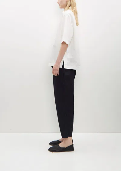 Shop Casey Casey Atolless Cotton-linen Shirt In Off White