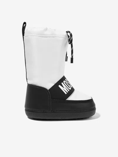 Shop Moschino Kids Logo Snow Boots In White