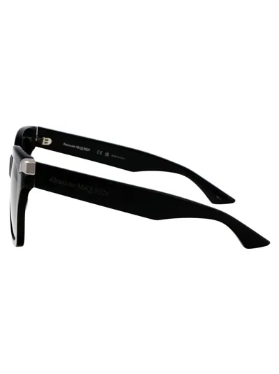 Alexander Mcqueen Alexander Mc Queen Sunglasses Am0440 S 001 In 001 Black Black Grey