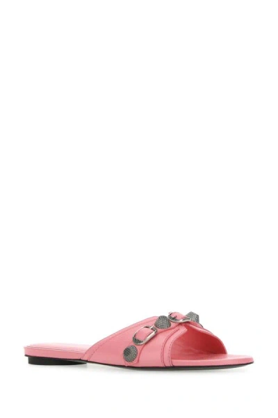 Shop Balenciaga Woman Pink Leather Cagole Slippers