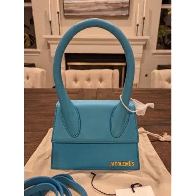 Jacquemus Women Le Chiquito Moyen Blue Leather Shoulder Bag In Blue