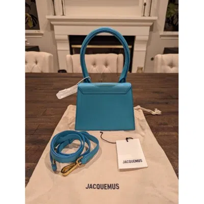Jacquemus Women Le Chiquito Moyen Blue Leather Shoulder Bag In Blue