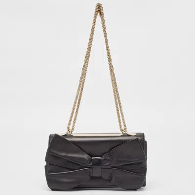 Shop Valentino Leather Bow Flap Chain Clucth In Black