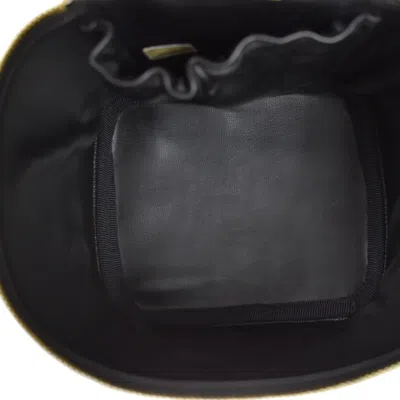Pre-owned Chanel Vanity Black Leather Clutch Bag ()