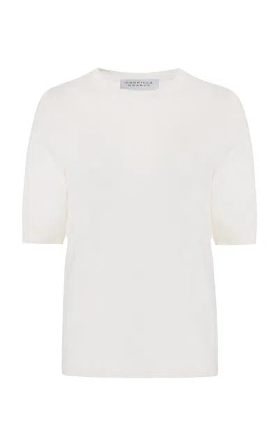 Shop Gabriela Hearst Brunner Knit T-shirt In Ivory Cashmere Silk