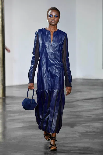 Gabriela Hearst Demi Bag In Navy Suede In Navy