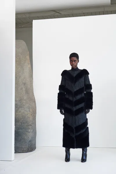 Gabriela Hearst Hugh Coat In Black Suede With Shearling In Black