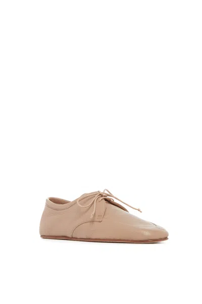Shop Gabriela Hearst Luca Flat Shoe In Dark Camel Leather