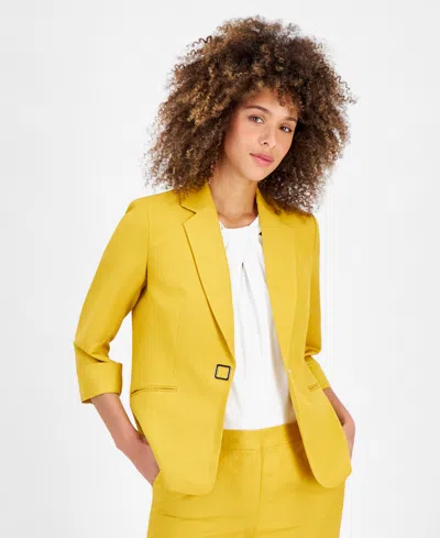 Shop Kasper Women's Linen-blend Snap-front Blazer In Butterscotch
