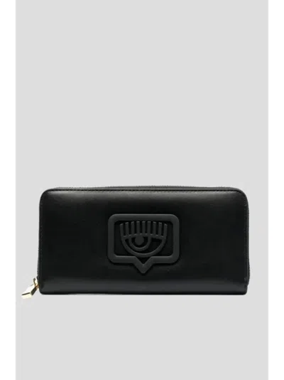 Shop Chiara Ferragni Wallet In Black