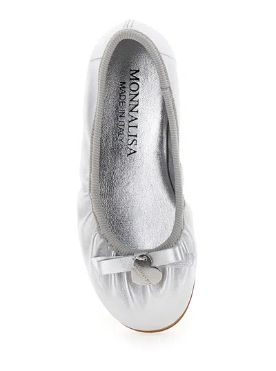 Shop Monnalisa Silver Ballet Flats With Logo Charm In Laminated Leather Girl In Metallic