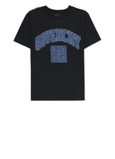 Shop Givenchy T-shirt With Logo In Black