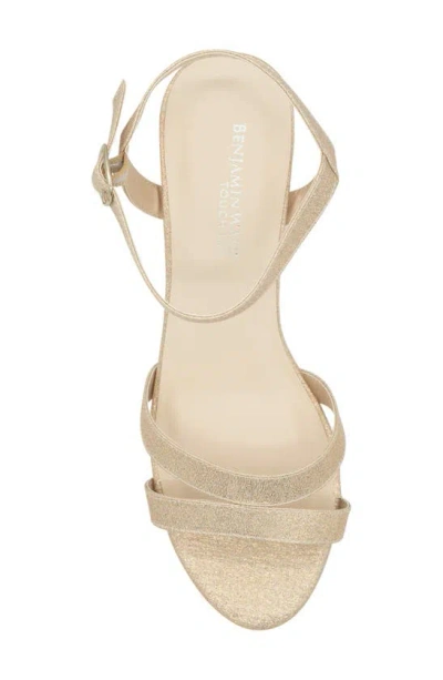 Touch Ups Harmon Platform Sandal In Champagne