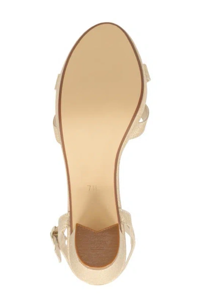 Touch Ups Harmon Platform Sandal In Champagne