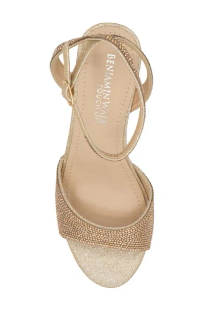 Touch Ups Moxie Ankle Strap Wedge Sandal In Champagne
