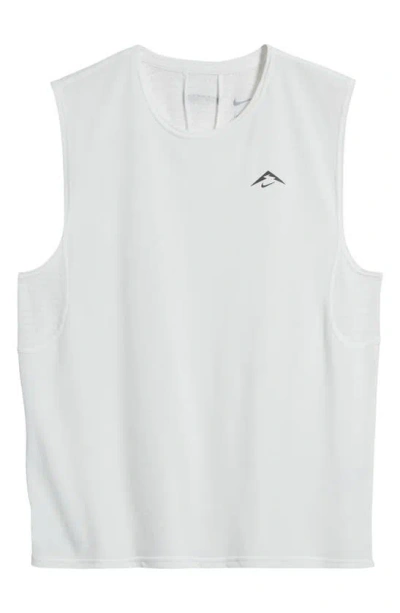 Shop Nike Dri-fit Solar Chase Trail Running Sleeveless T-shirt In Summit White/ Lilac Bloom