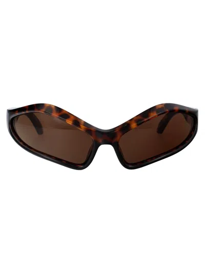 Shop Balenciaga Sunglasses In 002 Havana Havana Brown