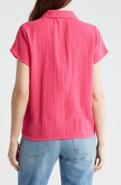 Shop Beachlunchlounge Front Tuck Front Button Gauze Shirt In Hot Pink