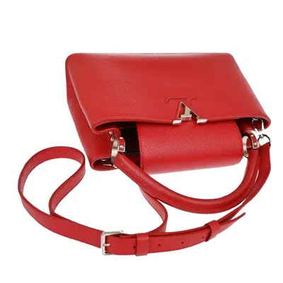 Pre-owned Louis Vuitton Capucines Red Leather Shoulder Bag ()
