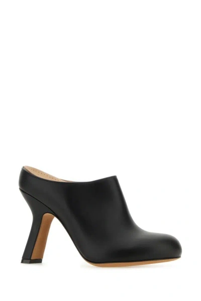 Loewe Heel Curve Toe Round Mules In Black