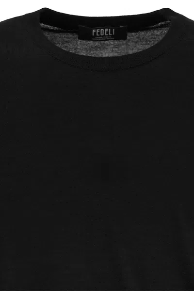 Fedeli Man Black Cashmere Pullover With Round-neck In Black