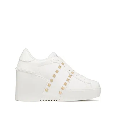 Shop Valentino Garavani Sneakers In White/gold
