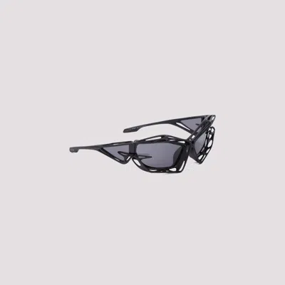 Shop Givenchy Matte Black Gv40081 Giv Cut Cage Sunglasses