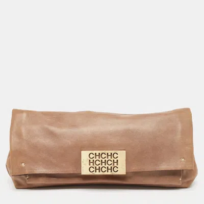 Shop Ch Carolina Herrera Leather Flap Clutch In Beige