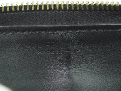 Shop Fendi Round Zipper Black Leather Wallet  ()