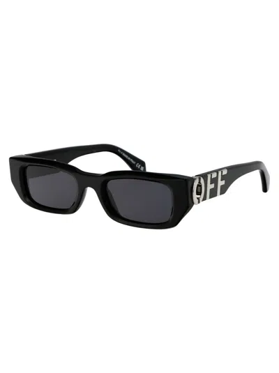 Off-white Fillmore Sunglasses In Black