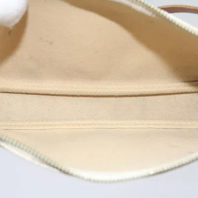 Pre-owned Louis Vuitton Pochette Accessoire White Canvas Clutch Bag ()