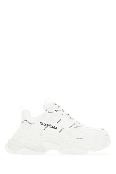 Shop Balenciaga Woman White Synthetic Leather Triple S Sneakers