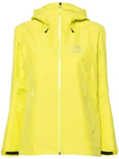 Shop Arc'teryx Yellow Beta Lt Jacket In Gelb