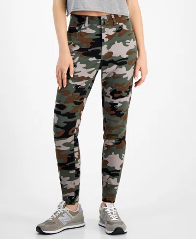 Shop Tinseltown Juniors' Vintage Camo High-rise Skinny Jeans In Desert Cam